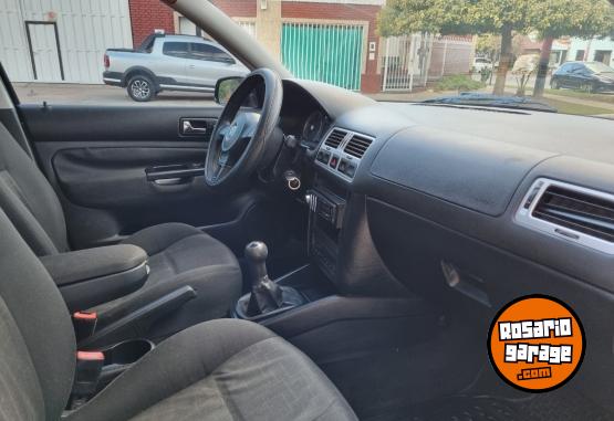 Autos - Volkswagen Bora Trendline tdi 2010 Diesel 260000Km - En Venta