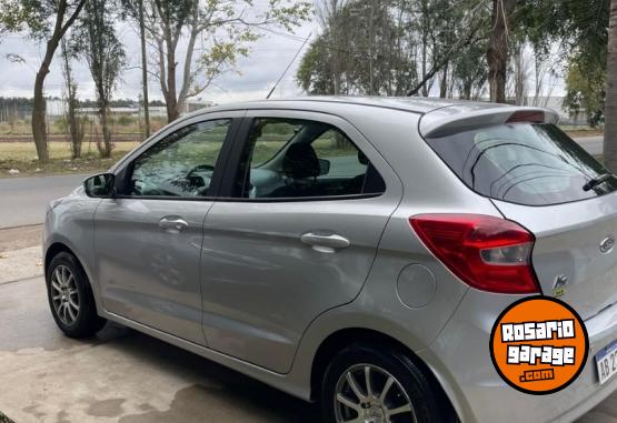 Autos - Ford KA SE 2017 GNC 60400Km - En Venta