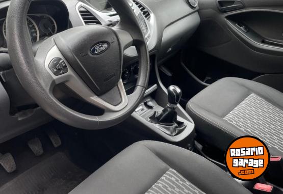 Autos - Ford KA SE 2017 GNC 60400Km - En Venta