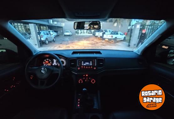 Camionetas - Volkswagen Amarok DC Trendline 140CV 2022 Diesel 98600Km - En Venta