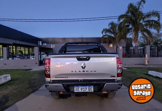 Camionetas - Renault Alaskan DC Intense MT 4x2 2021 Diesel 118800Km - En Venta