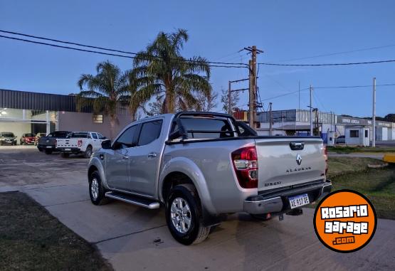 Camionetas - Renault Alaskan DC Intense MT 4x2 2021 Diesel 118800Km - En Venta