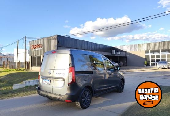 Utilitarios - Renault Kangoo II Express Emotion 2020 GNC 213000Km - En Venta