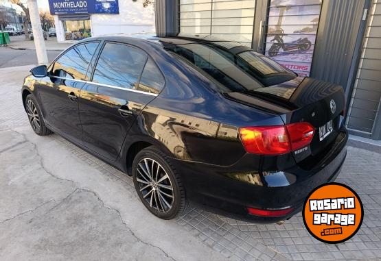 Autos - Volkswagen VENTO 2.0 TSI SPORTLINE 2011 Nafta 150000Km - En Venta