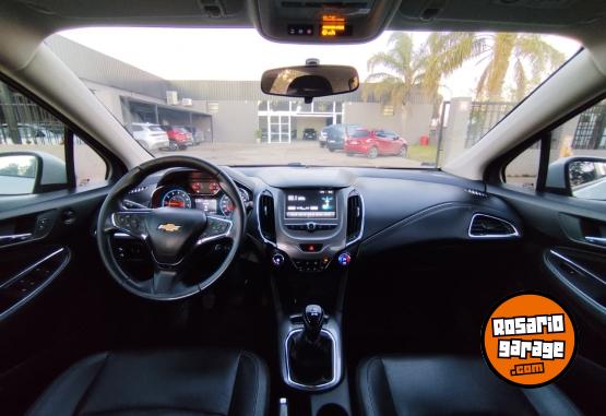 Autos - Chevrolet Cruze LT 1.4 Turbo MT 5P 2017 Nafta 144100Km - En Venta