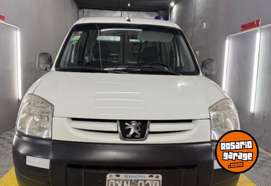 Utilitarios - Peugeot Patner 2015 Nafta 230000Km - En Venta