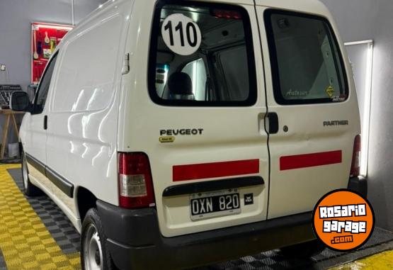 Utilitarios - Peugeot Patner 2015 Nafta 230000Km - En Venta
