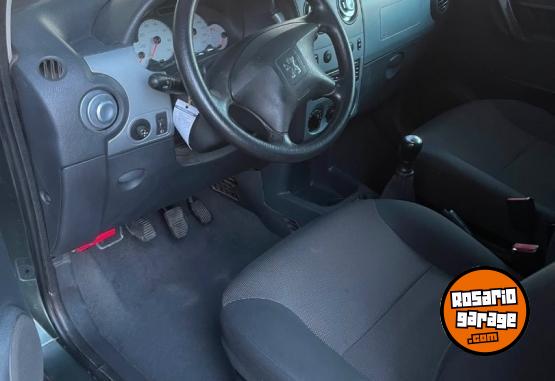 Utilitarios - Peugeot Partner Patagonica 2014 GNC 140000Km - En Venta