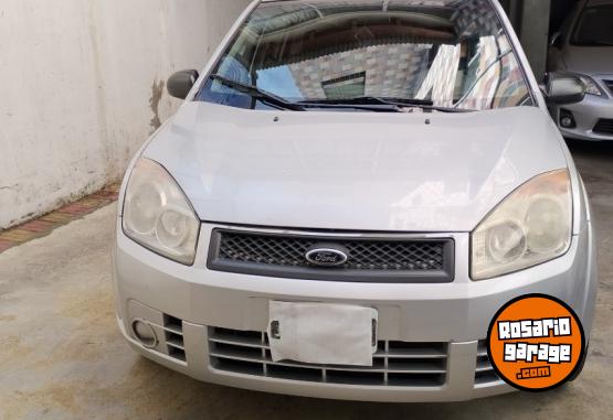Autos - Ford FORD FIESTA MAX 1.6 2009 Nafta 213000Km - En Venta