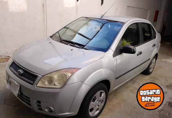 Autos - Ford FORD FIESTA MAX 1.6 2009 Nafta 213000Km - En Venta