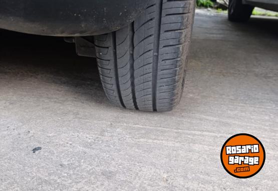 Autos - Fiat Punto Essence 1.6 2012 Nafta 123000Km - En Venta