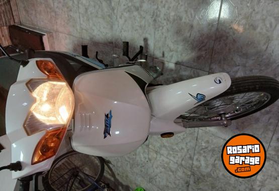 Motos - Motomel Blitz 2023 Nafta 5265Km - En Venta