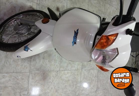 Motos - Motomel Blitz 2023 Nafta 5265Km - En Venta