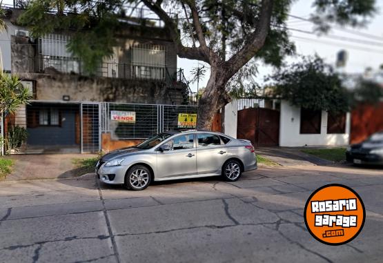 Autos - Nissan Sentra pure drive 2015 Nafta 180000Km - En Venta