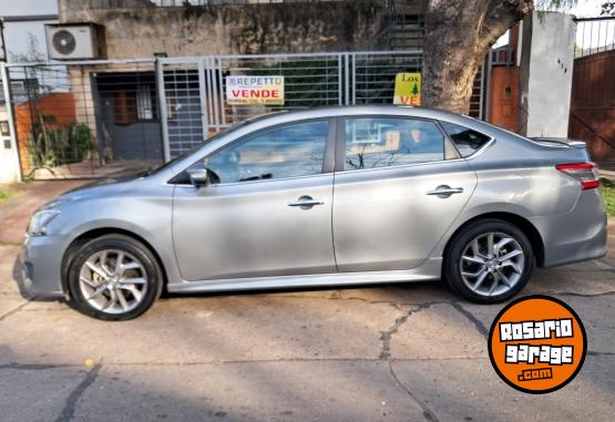Autos - Nissan Sentra pure drive 2015 Nafta 180000Km - En Venta