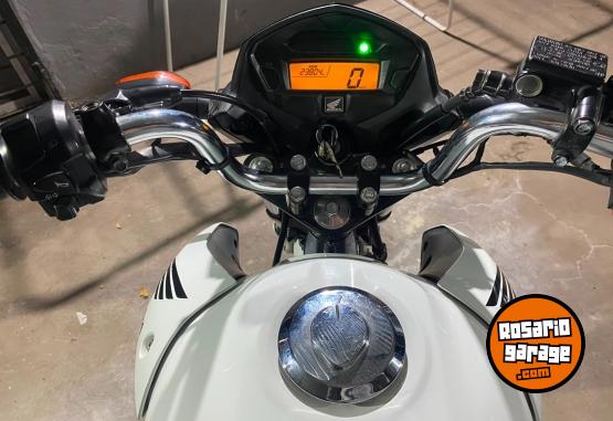 Motos - Honda Titan 150 2021 Nafta 23000Km - En Venta