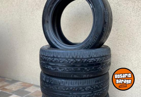 Accesorios para Autos - Vendo cubiertas 205/55/16 - En Venta