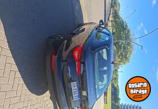 Autos - Fiat Cronos precisión 2025 Nafta 15000Km - En Venta
