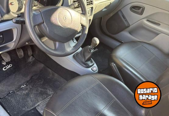 Autos - Renault Clio 1,2 2011 Nafta 133000Km - En Venta