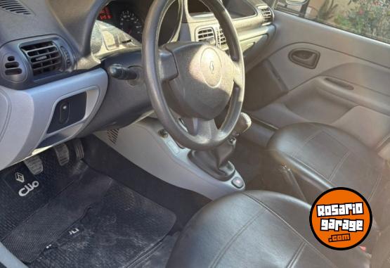 Autos - Renault Clio 1,2 2011 Nafta 133000Km - En Venta