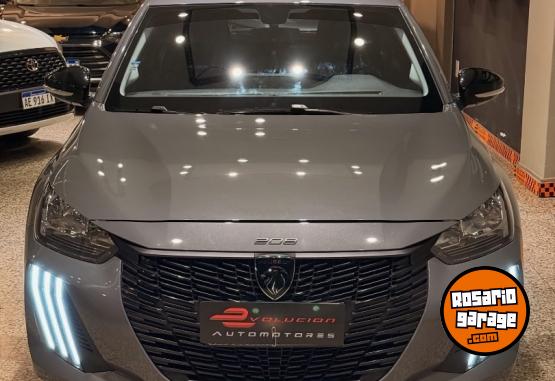 Autos - Peugeot 208 ALLURE 2025 Nafta 12000Km - En Venta