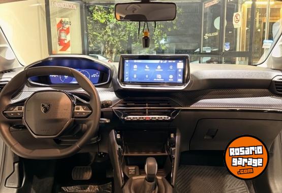 Autos - Peugeot 208 ALLURE 2025 Nafta 12000Km - En Venta