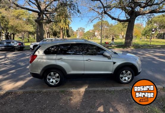 Camionetas - Chevrolet Captiva 2010 Diesel 210000Km - En Venta