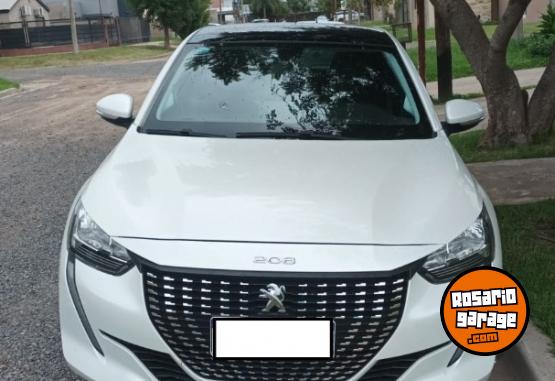 Autos - Peugeot 208 2022 Nafta 62000Km - En Venta