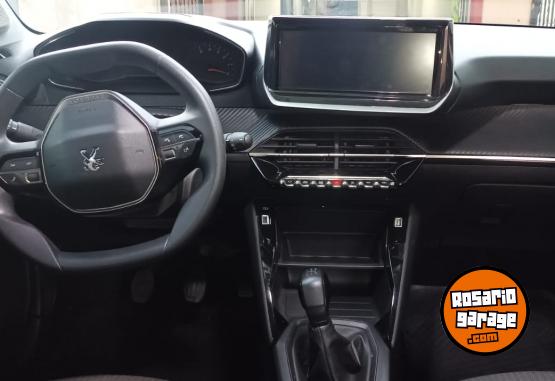 Autos - Peugeot 208 2022 Nafta 62000Km - En Venta