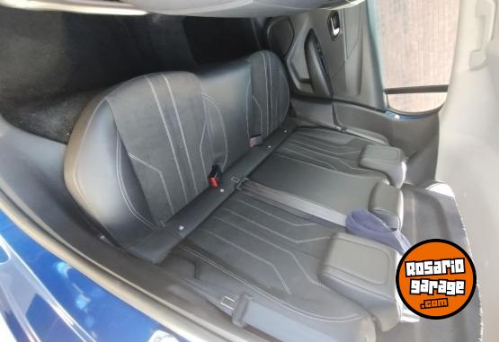 Autos - Peugeot 208 2020 Nafta 70000Km - En Venta