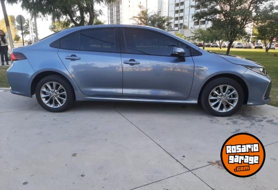 Autos - Toyota corolla hybrid XEi 2024 Electrico / Hibrido 20500Km - En Venta