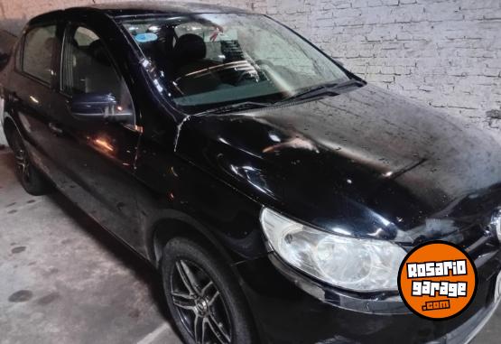 Autos - Volkswagen Voyage 2012 GNC 290000Km - En Venta