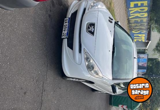 Autos - Peugeot Compact allure HDI 1.4 2016 Diesel 168000Km - En Venta