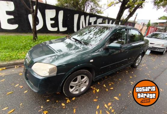 Autos - Chevrolet Astra 2.0 2004 GNC 189000Km - En Venta