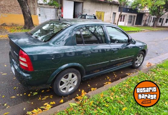 Autos - Chevrolet Astra 2.0 2004 GNC 189000Km - En Venta
