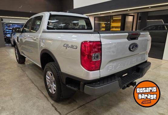 Camionetas - Ford RANGER XLS V6 3.0L 4X4 AT 2026 Diesel 0Km - En Venta