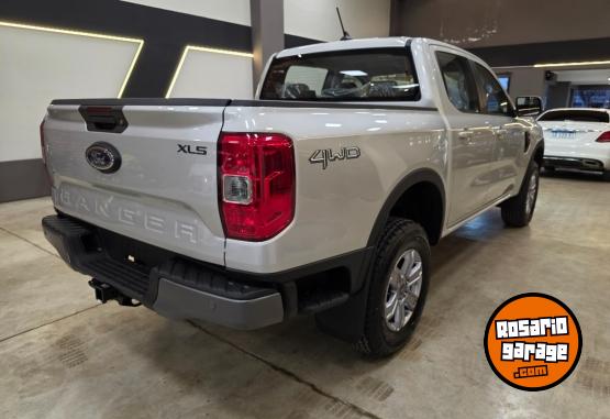 Camionetas - Ford RANGER XLS V6 3.0L 4X4 AT 2026 Diesel 0Km - En Venta