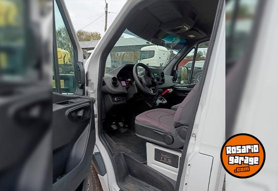 Camiones y Grúas - Mercedes-Benz Sprinter 515 CDI - Año 2022 - En Venta