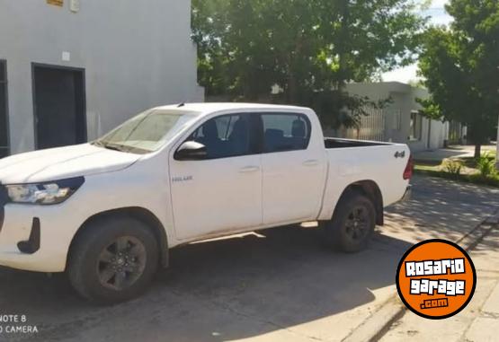 Camionetas - Toyota Hilux 2025 Diesel 20000Km - En Venta