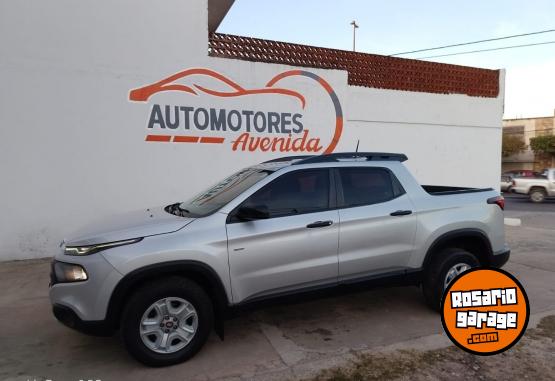 Camionetas - Fiat TORO FREEDON 4X2 2017 Diesel 130400Km - En Venta