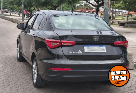 Autos - Fiat cronos 1.3 conectividad 2018 Nafta 180000Km - En Venta