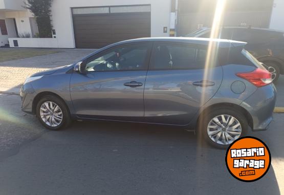 Autos - Toyota Yaris XS 2018 Nafta 99000Km - En Venta