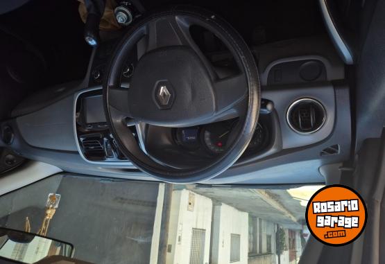 Autos - Renault Logan Expresion 2018 Nafta 99000Km - En Venta