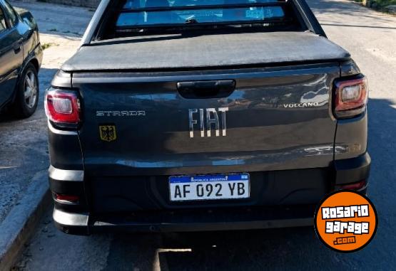 Camionetas - Fiat Strada Volcano 1.3 2021 Nafta 75000Km - En Venta