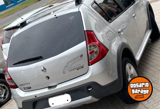 Autos - Renault SANDERO STEPWAY 2010 Nafta 120000Km - En Venta