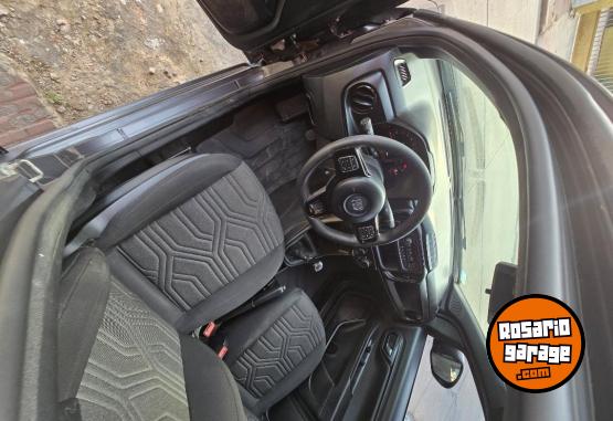 Camionetas - Fiat Satrada freedom 2021 Nafta 125000Km - En Venta