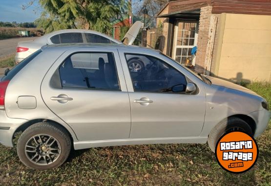 Autos - Fiat Palio HLX 1.8 2005 GNC 190000Km - En Venta