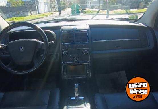 Camionetas - Dodge Journey RT 2011 Nafta 130000Km - En Venta