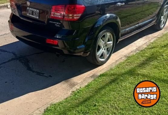 Camionetas - Dodge Journey RT 2011 Nafta 130000Km - En Venta