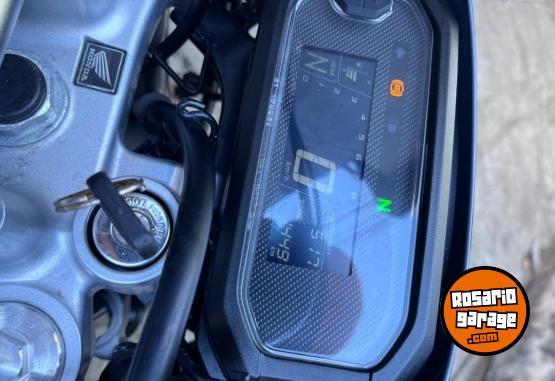 Motos - Honda Tornado 300L 2025 Nafta 1300Km - En Venta